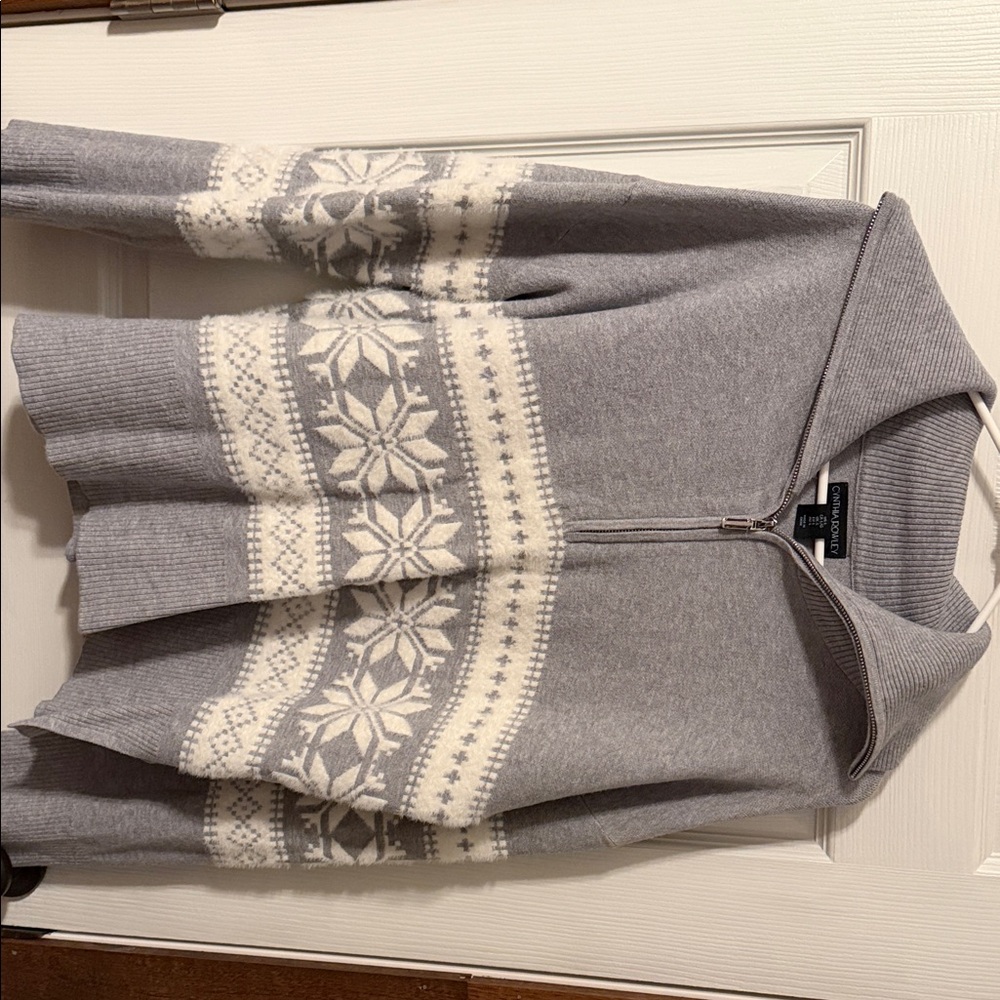Cynthia Rowley Gray and Cream Sweater